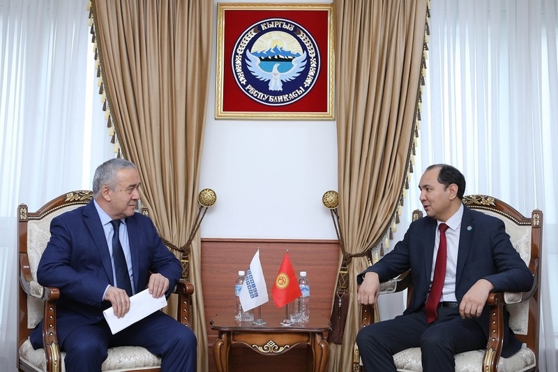 first-deputy-foreign-minister-of-kyrgyzstan-and-caricc-director-discuss-cooperation